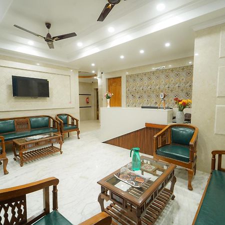 Hotel Bright Star Mahābaleshwar Екстериор снимка