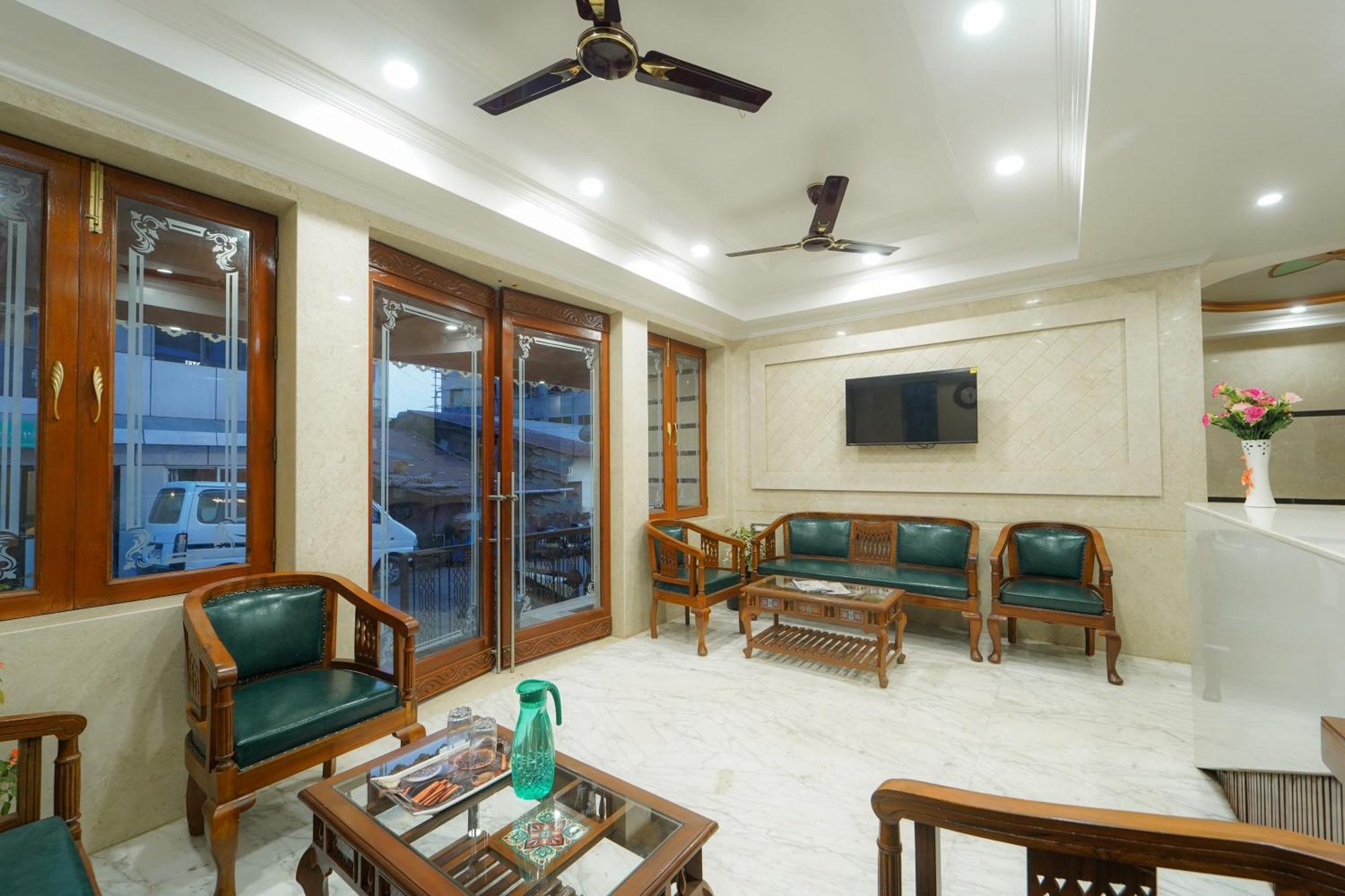 Hotel Bright Star Mahābaleshwar Екстериор снимка