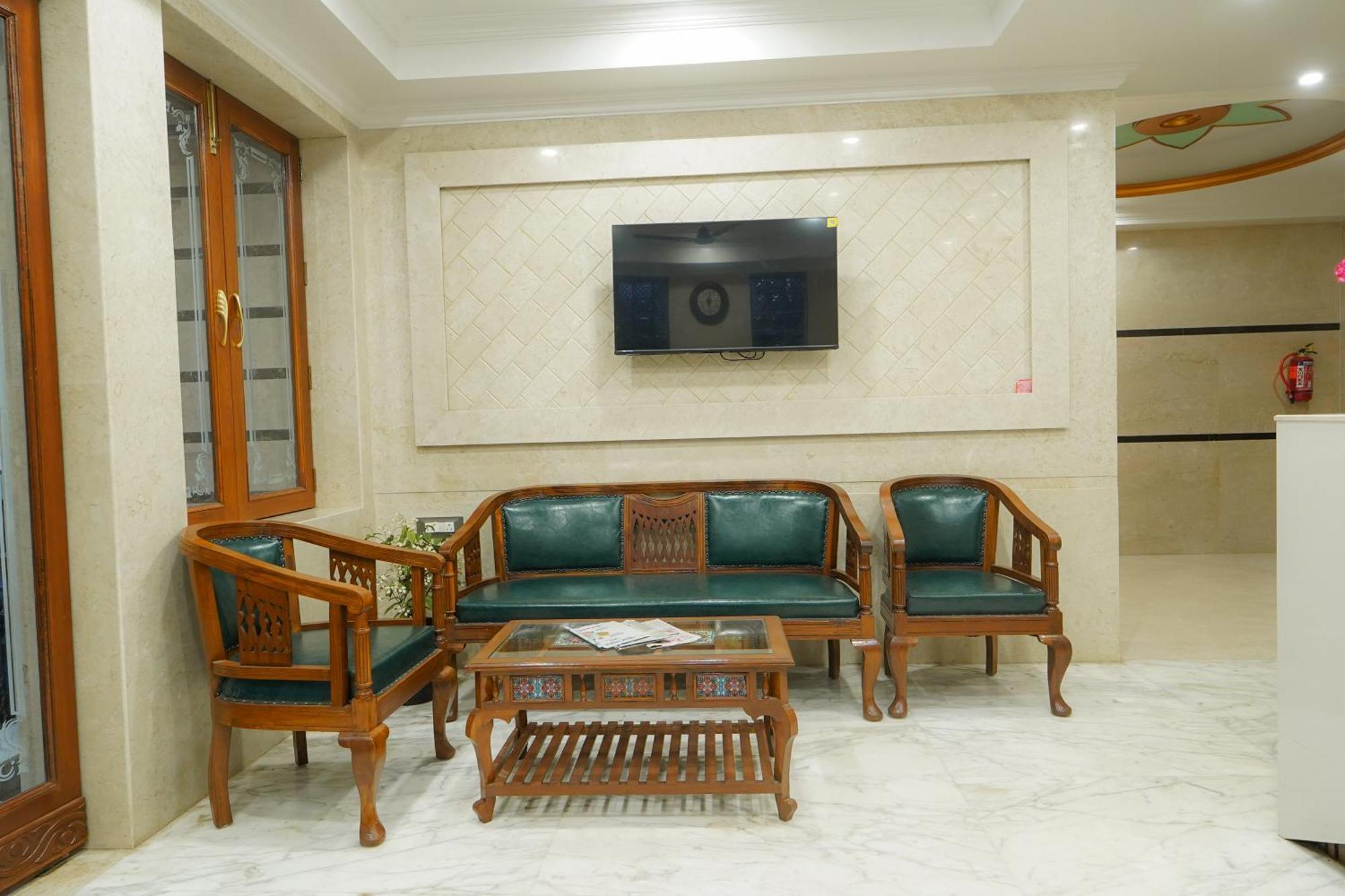 Hotel Bright Star Mahābaleshwar Екстериор снимка