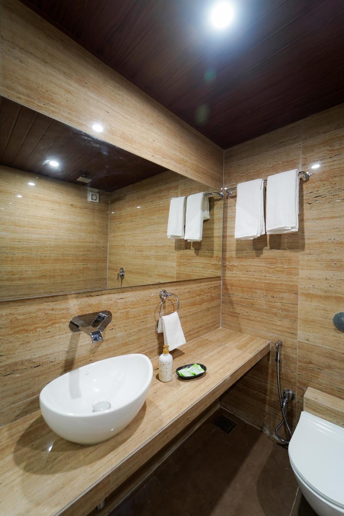Hotel Bright Star Mahābaleshwar Екстериор снимка